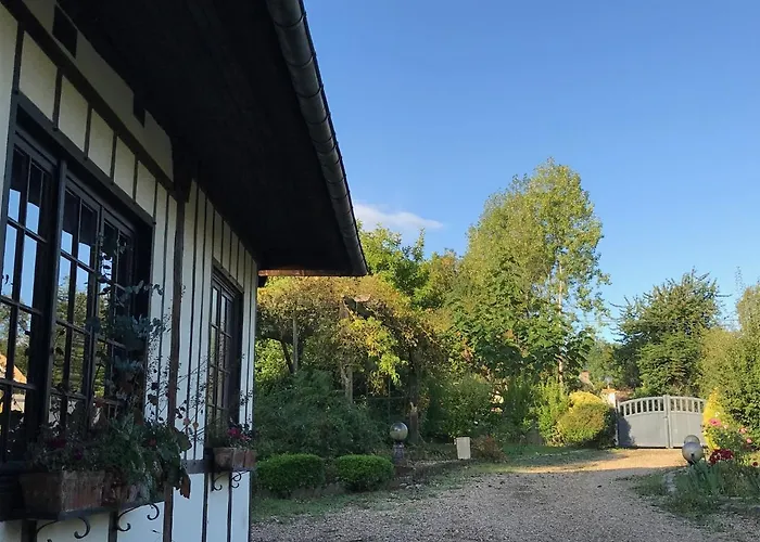 Bed & Breakfast L'atelier Au Jardin D'isabelle Fatouville-Grestain